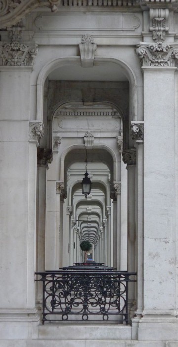 Stoops in Belgravia, London