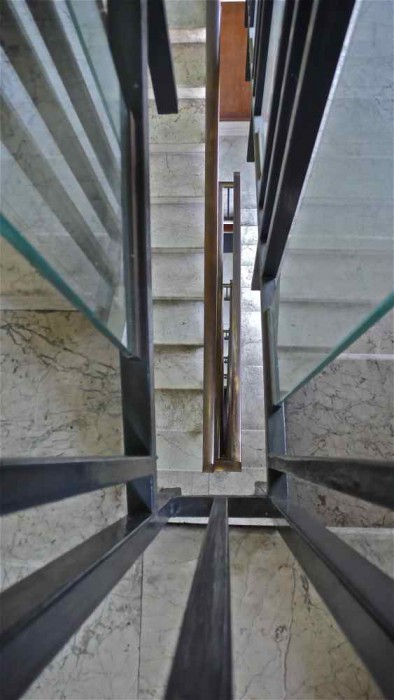 Descending Staircase