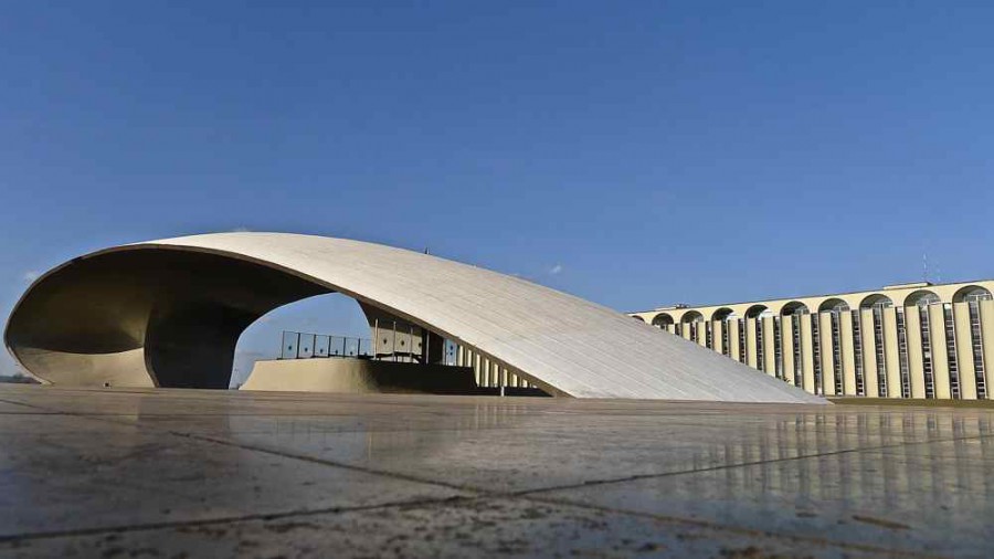 Army Headquarters, Oscar Niemeyer Brasilia Brazil