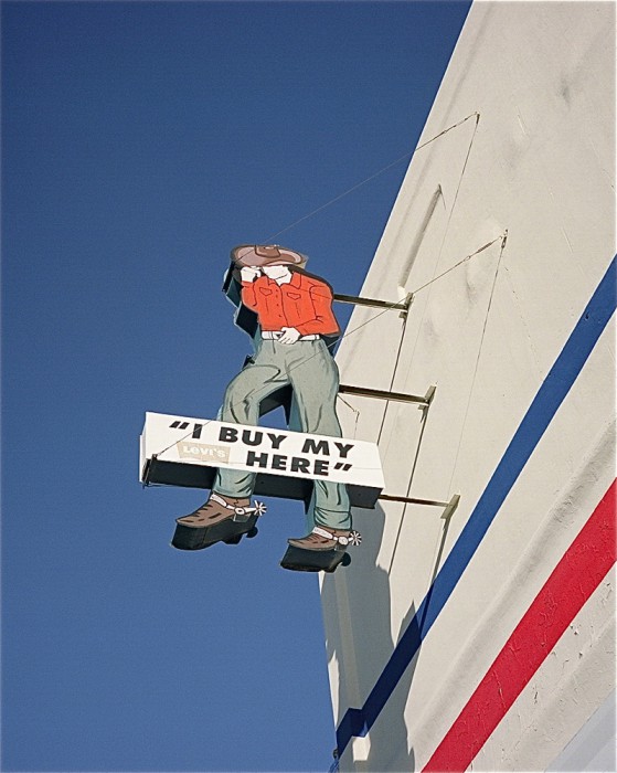 Levi's 