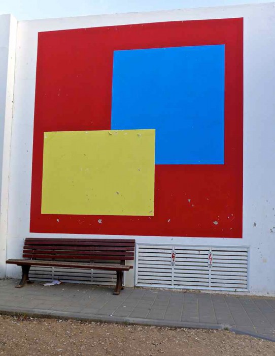 Bench 