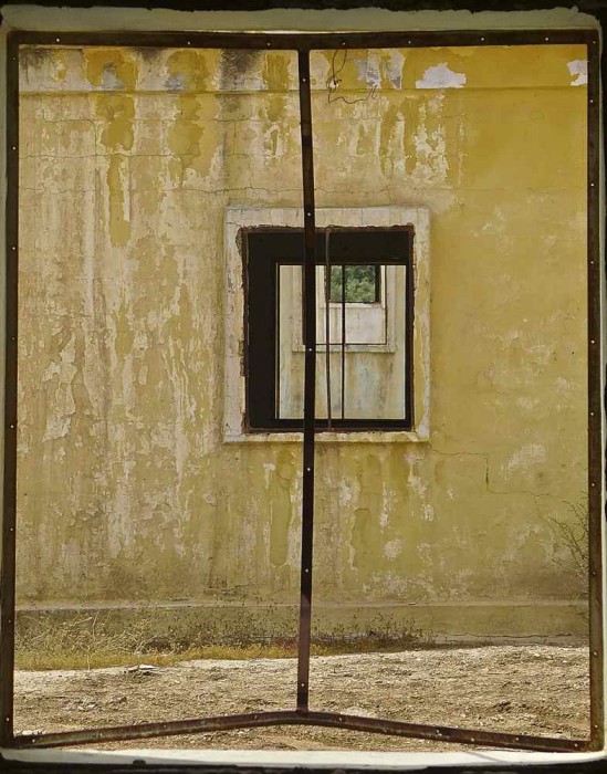 Windowless 