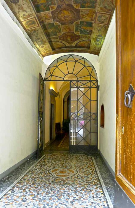 Florentine Entrances